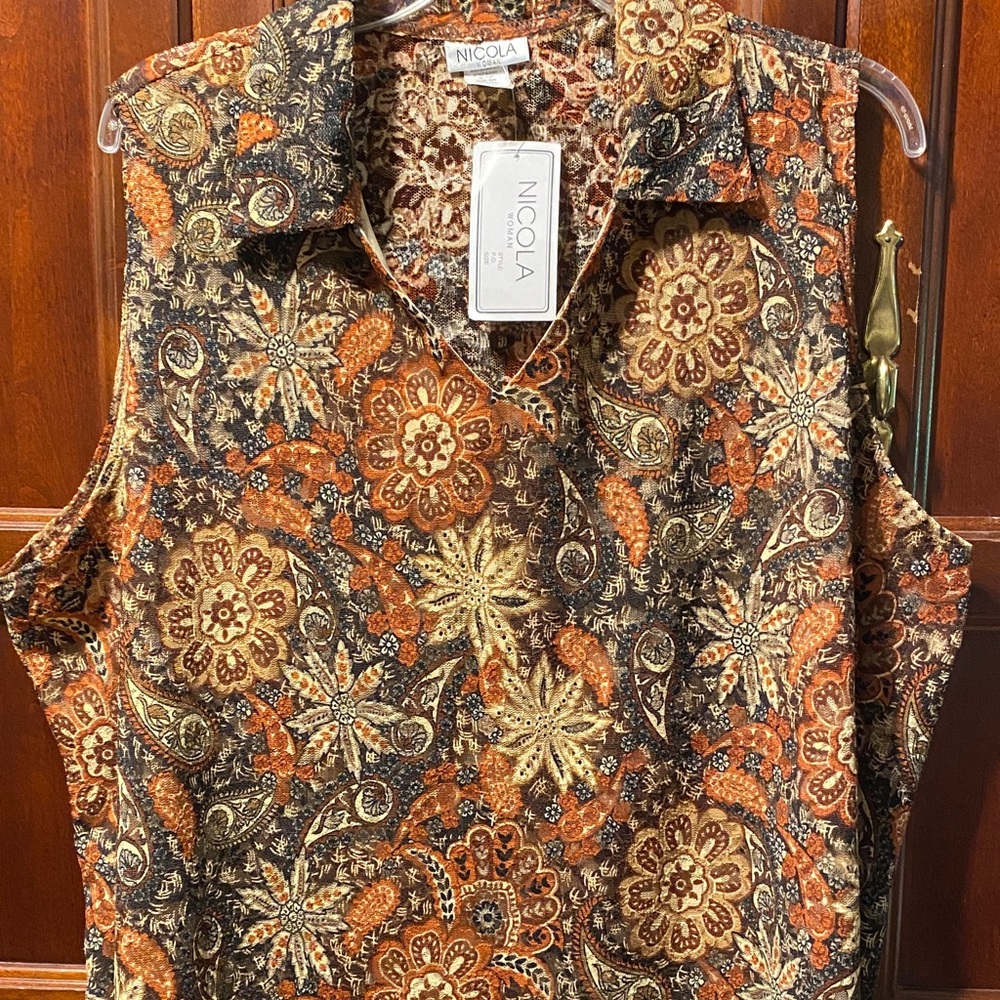 NICOLA Multicolor Floral Paisley vintage plus size Top